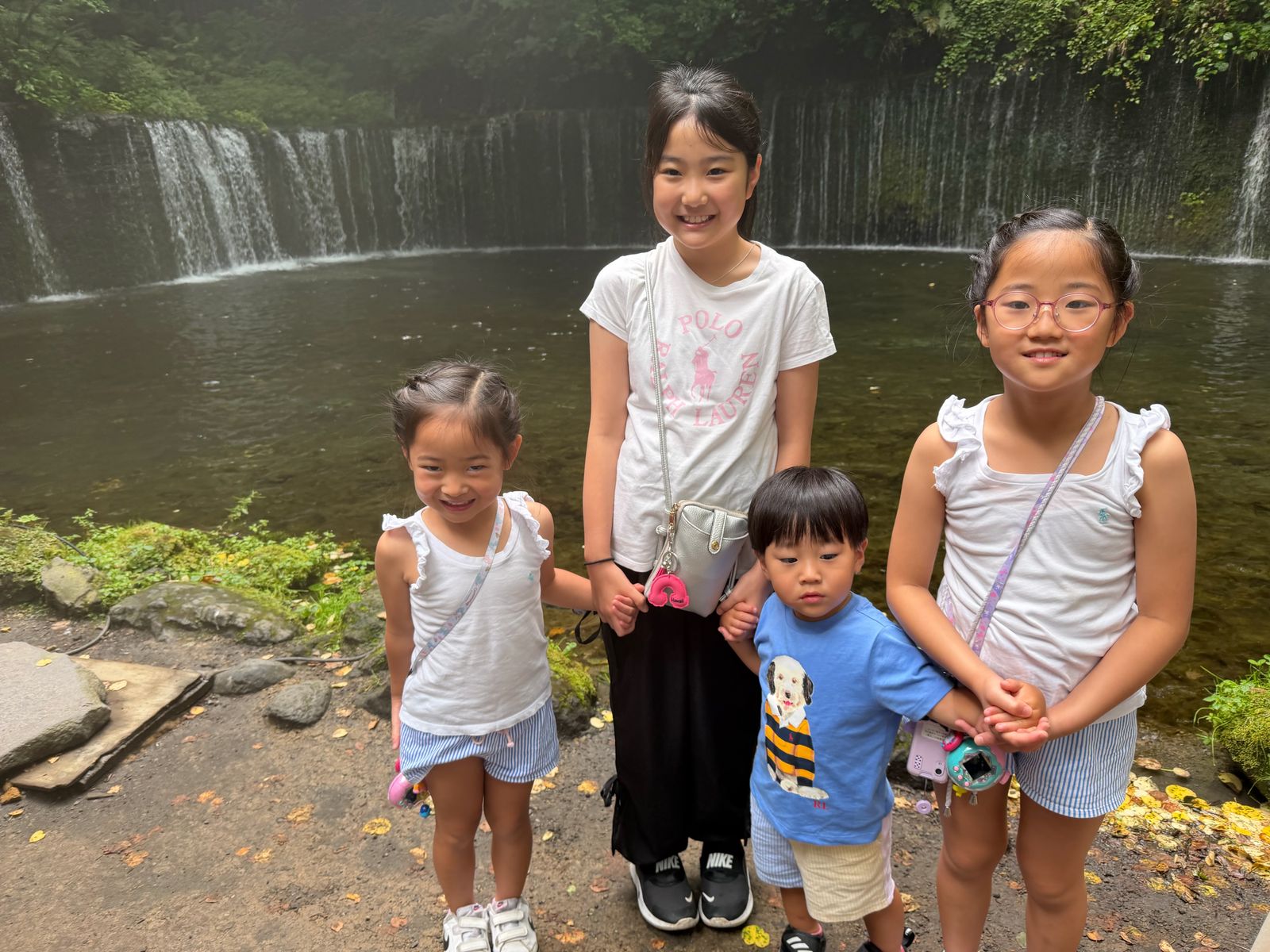 川辺できょうだい3人その2